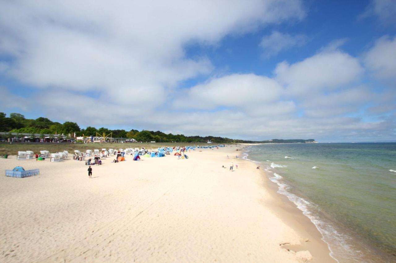 Strandnah Mit Balkon, Gratis Nutzung Vom Ahoi Erlebnisbad Und Sauna In Sellin - Strandhaus Moenchgut Fewo21 Lobbe Eksteriør billede